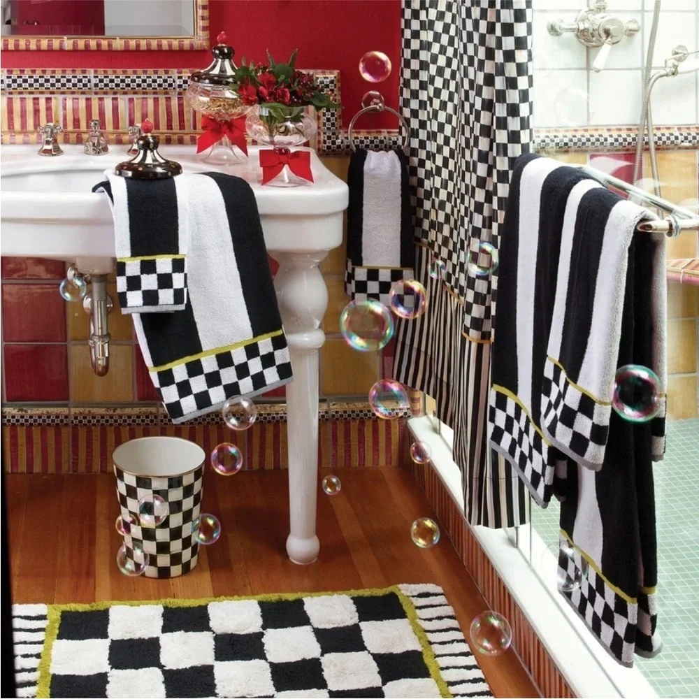 Mackenzie-Childs Black White Courtly Stripe Bath Towels Set Of 2. NEW! 28x55”